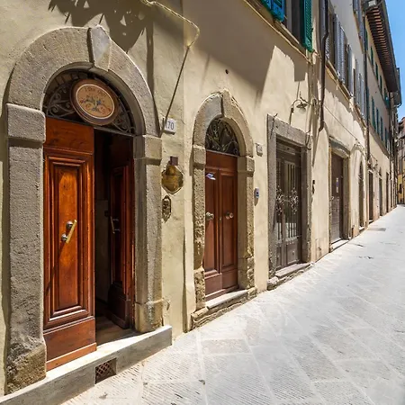 Sweet Tuscany I Due Gigli *
